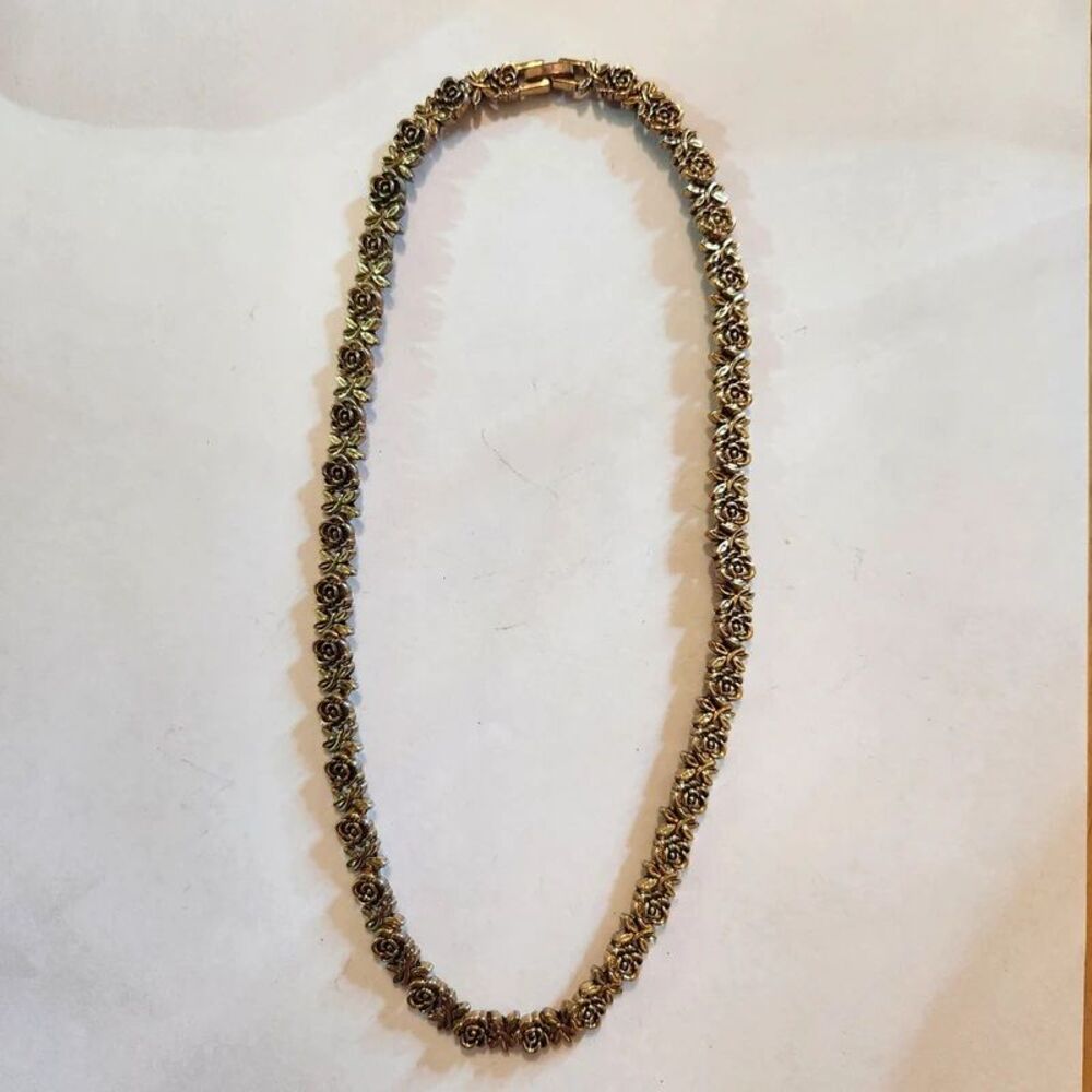 Goldtone Vtg Rose Design Link Necklace